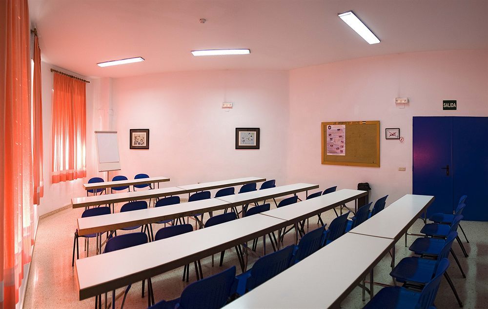 Albergue Inturjoven Málaga Dış mekan fotoğraf